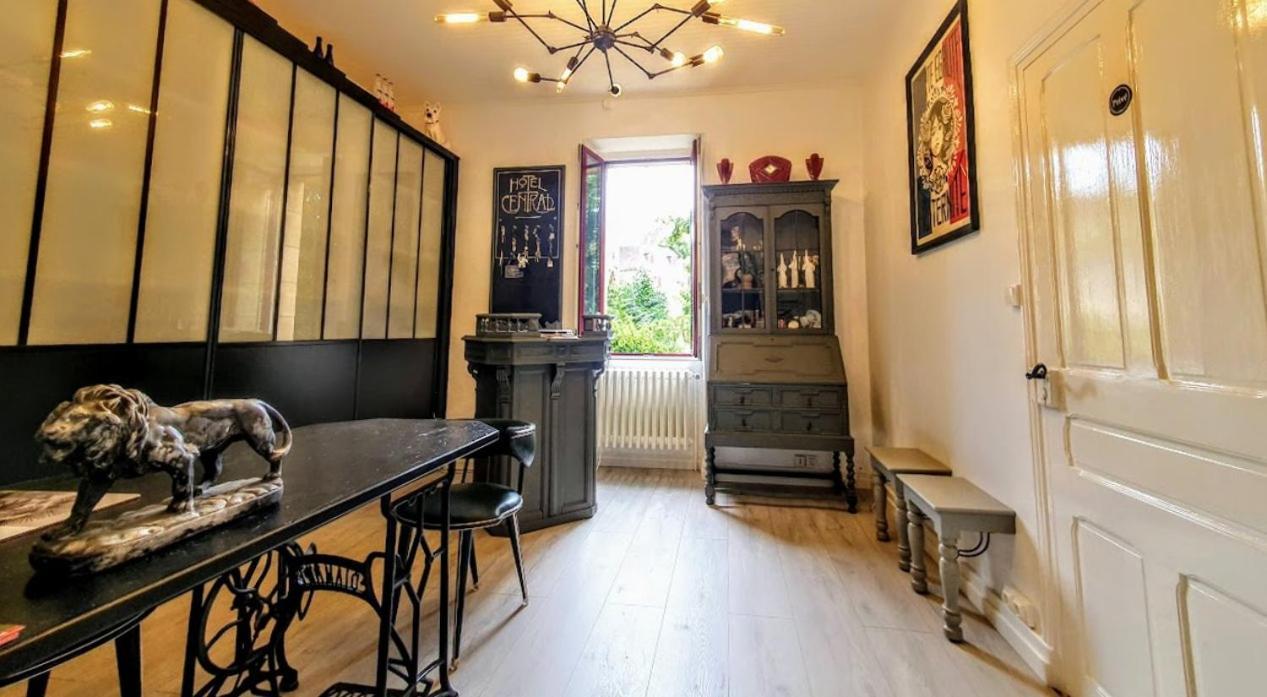 Les Hauts De Domme - Chambres D'Hotes Esterno foto