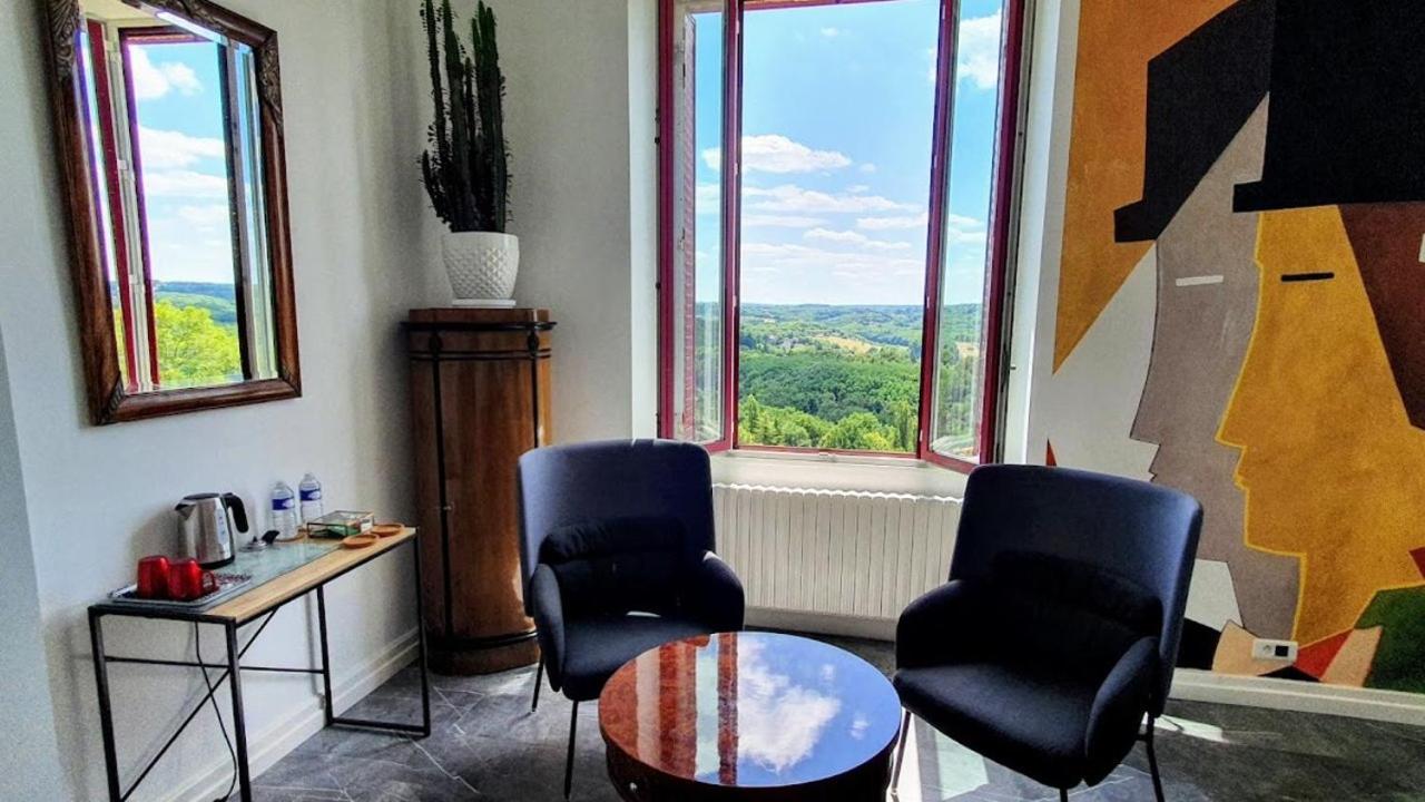 Les Hauts De Domme - Chambres D'Hotes Esterno foto